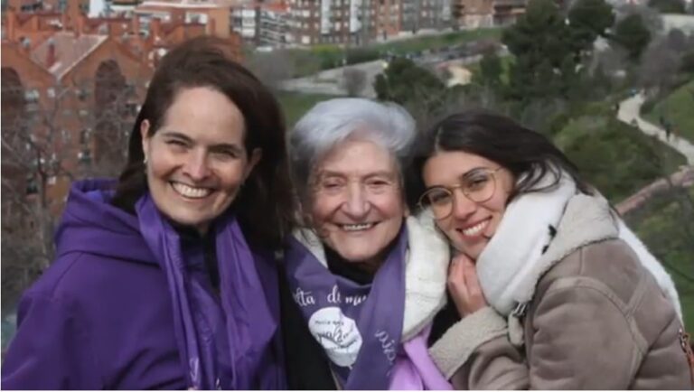 Revuelta de las mujeres en la iglesia