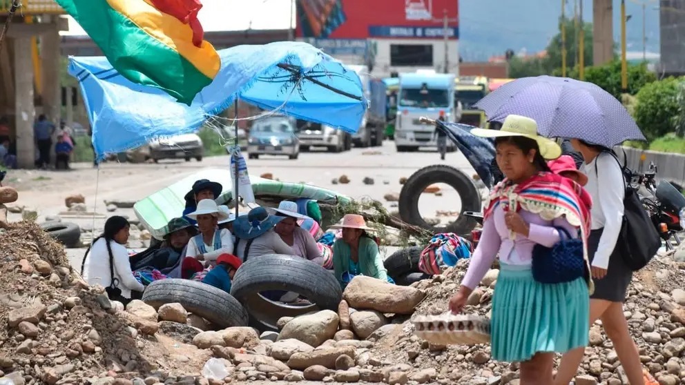 Los 50 días que nos congelaron la vida: Crónica de la crisis en La Paz